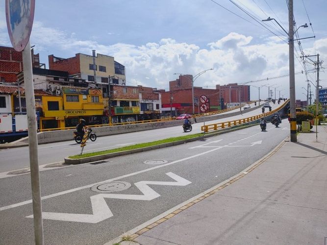 Bodega en arriendo en Calasanz, Medellín, 260 m² · foto 23 de 24