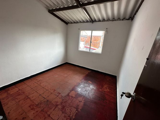 Casa de 4 alcobas en venta en Ciudad Valencia, Floridablanca, 97 m² · foto 6 de 10
