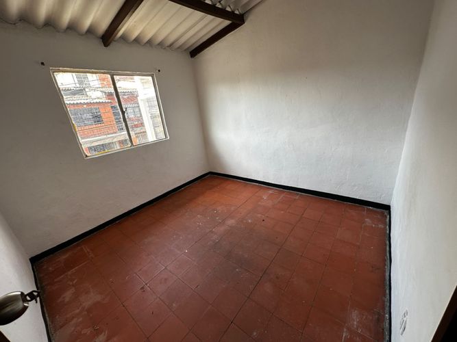 Casa de 4 alcobas en venta en Ciudad Valencia, Floridablanca, 97 m² · foto 7 de 10