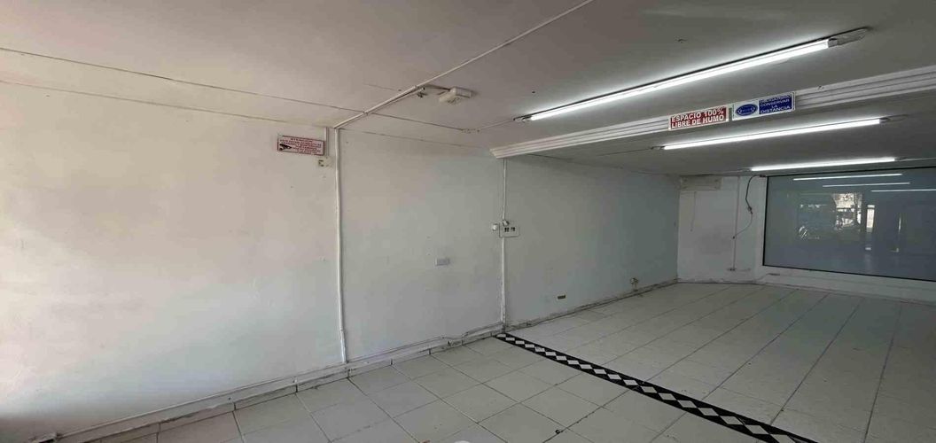 Local en venta en Los Periodistas, Pereira, 27 m² · foto 3 de 11