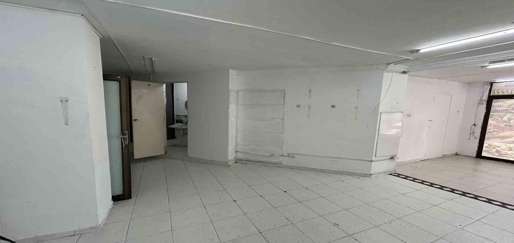Local en venta en Los Periodistas, Pereira, 27 m² · foto 6 de 11