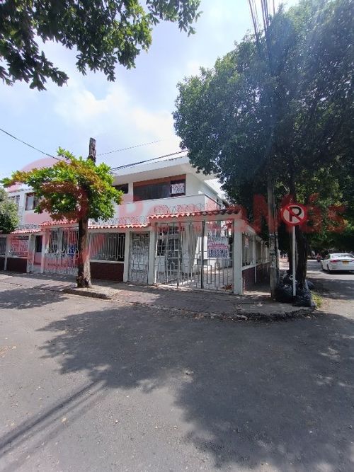 Casa en venta en Popular, Cúcuta · foto 2 de 24