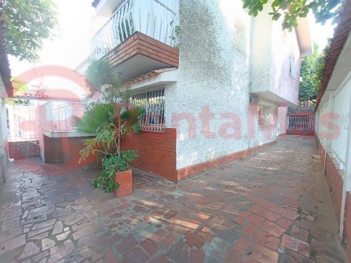 Casa en venta en La Playa, Cúcuta · foto 2 de 24