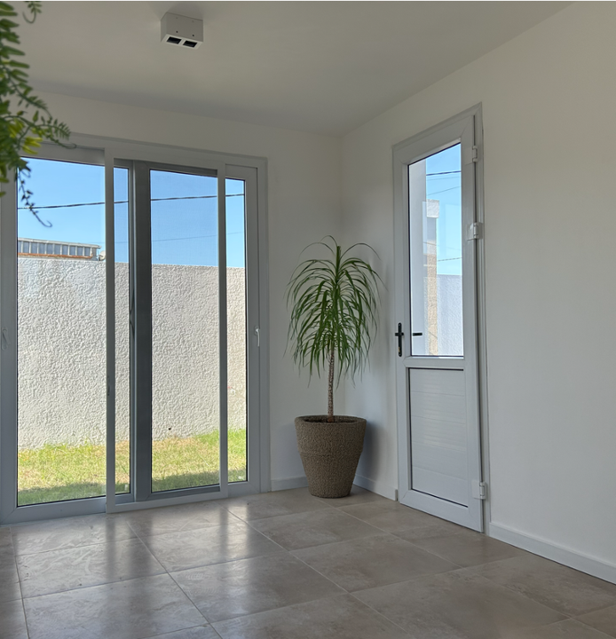 Casa a estrenar en alquiler en barrio privado a 3 minutos de Costa Urbana Shopping · Foto 12