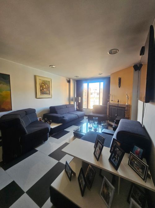 Apartamento de 3 alcobas en venta en Chico Norte, Bogotá, 100 m² · foto 3 de 24