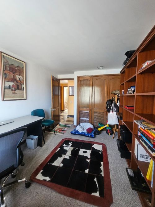 Apartamento de 3 alcobas en venta en Chico Norte, Bogotá, 100 m² · foto 9 de 24