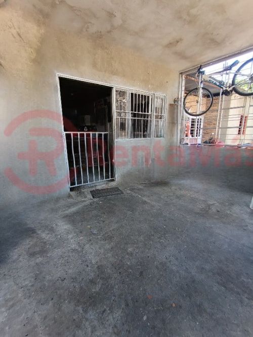 Casa de 10 alcobas en venta en Juana Paula, Los Patios, 11 m² · foto 4 de 6