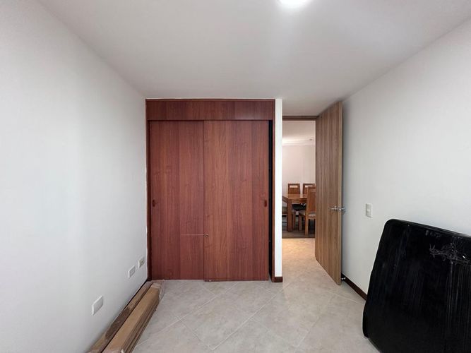 Apartamento de 3 alcobas en arriendo en San Lucas, Medellín, 75 m² · foto 16 de 18