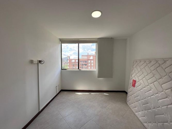 Apartamento de 3 alcobas en arriendo en San Lucas, Medellín, 75 m² · foto 17 de 18
