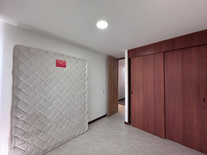 Apartamento de 3 alcobas en arriendo en San Lucas, Medellín, 75 m² · foto 7 de 18