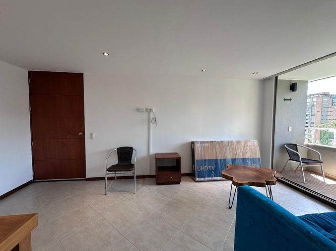 Apartamento de 3 alcobas en arriendo en San Lucas, Medellín, 75 m² · foto 12 de 18