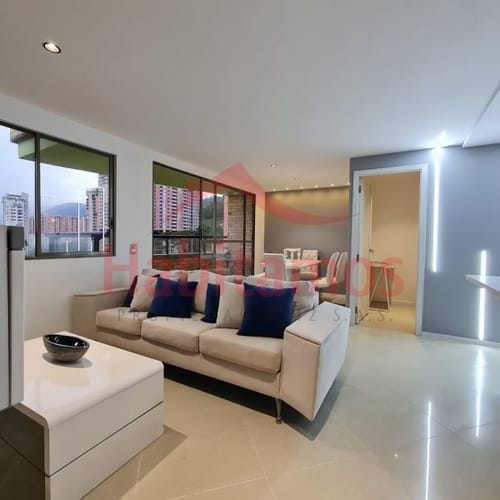 Apartamento de 2 alcobas en venta en Las Lomitas, Sabaneta, 77 m² · foto 4 de 18