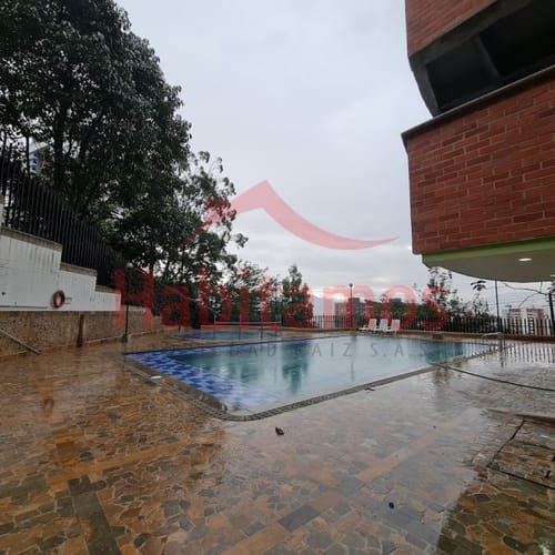 Apartamento de 2 alcobas en venta en Las Lomitas, Sabaneta, 77 m² · foto 14 de 18