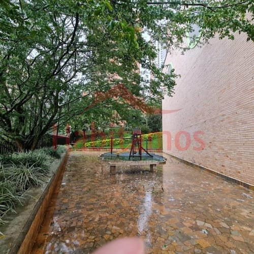 Apartamento de 2 alcobas en venta en Las Lomitas, Sabaneta, 77 m² · foto 18 de 18