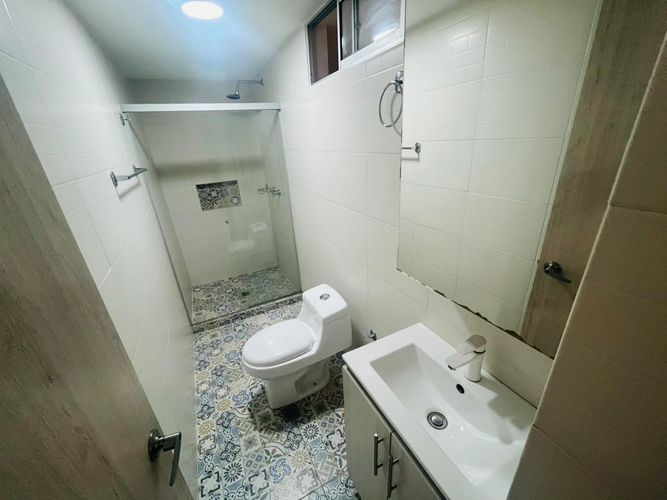 Apartamento de 2 alcobas en arriendo en La Gloria, Medellín, 70 m² · foto 4 de 19