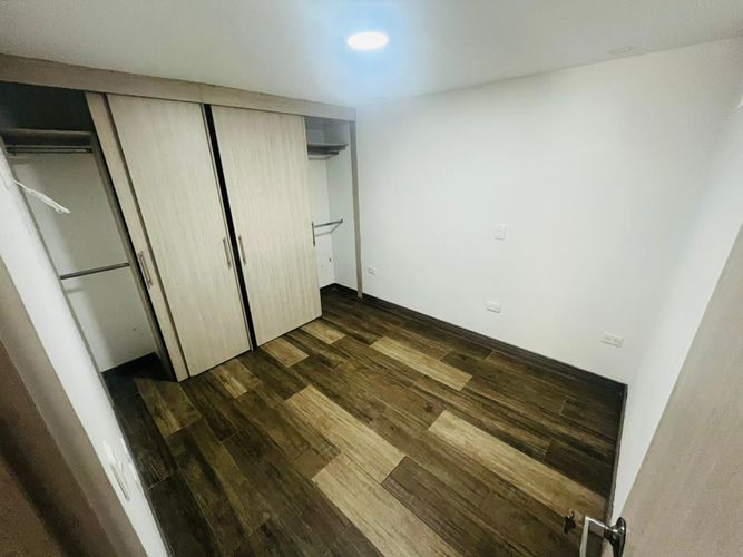 Apartamento de 2 alcobas en arriendo en La Gloria, Medellín, 70 m² · foto 6 de 19