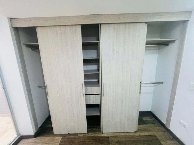 Apartamento de 2 alcobas en arriendo en La Gloria, Medellín, 70 m² · foto 12 de 19