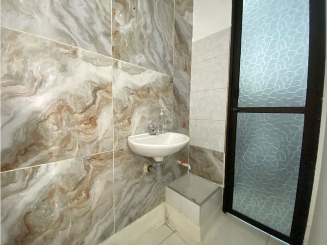 Local en arriendo en San Martin, Bello, 15 m² · foto 5 de 5