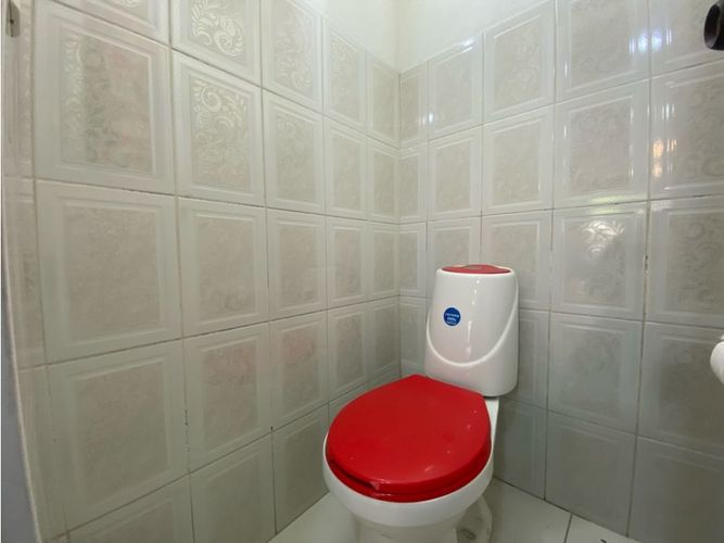 Local en arriendo en La Castellana, Medellín, 30 m² · foto 6 de 7