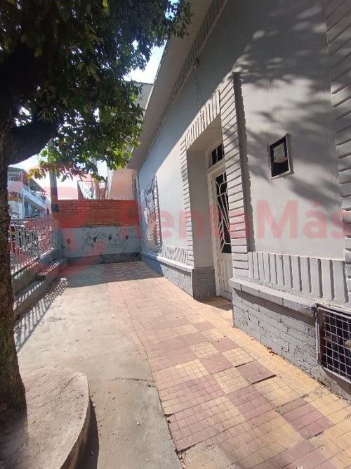 Casa de 6 alcobas en venta en Carora, Cúcuta, 315 m² · foto 2 de 19