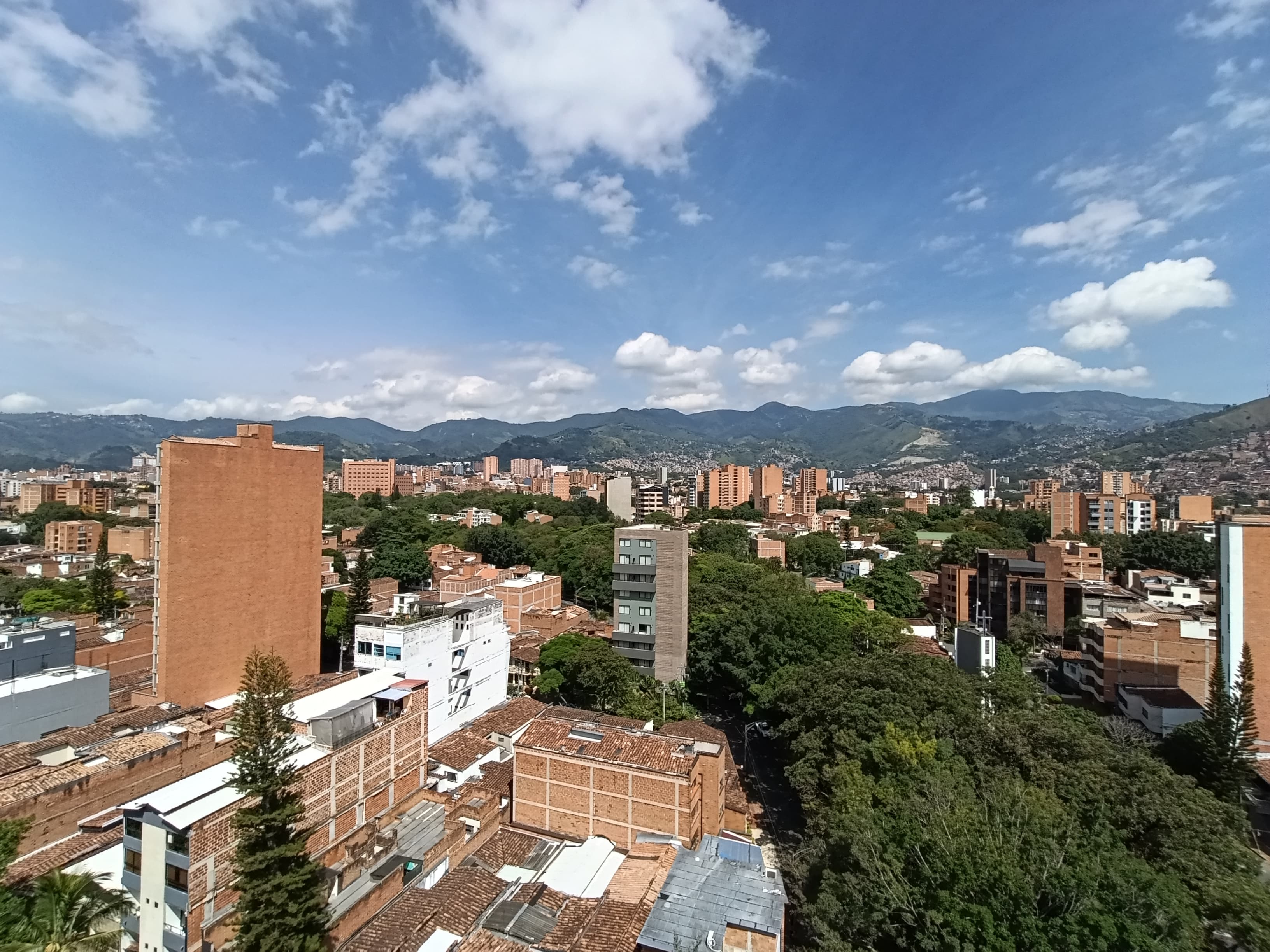 Apartamento en arriendo en Laureles, Medellín · foto 11 de 20