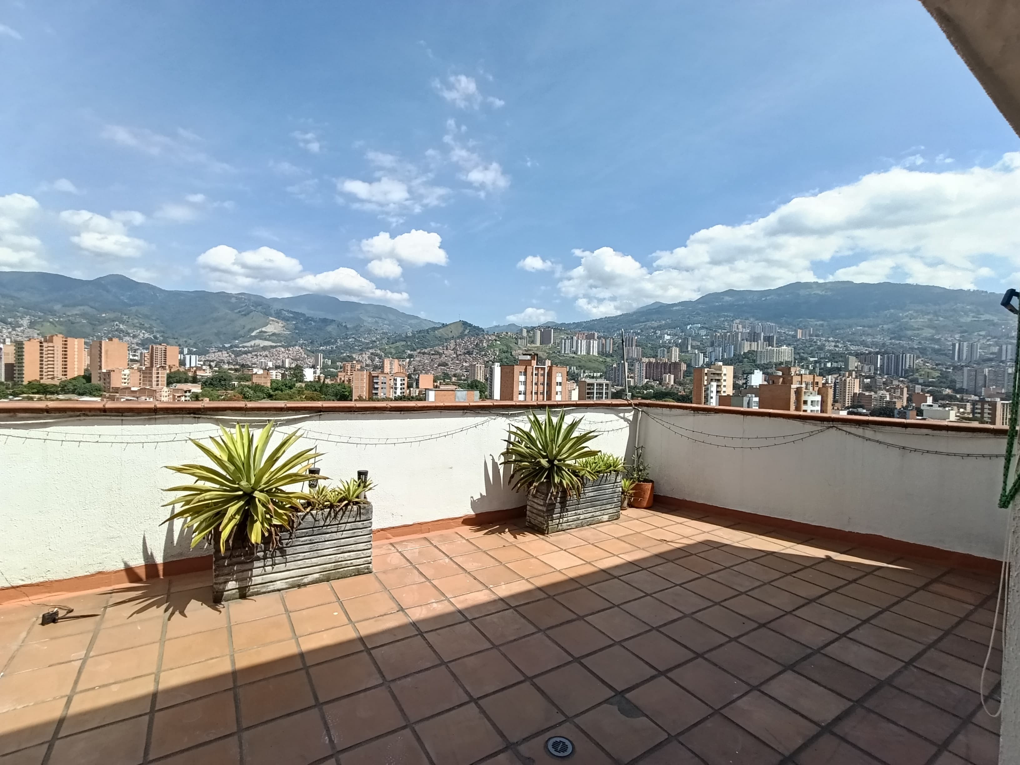 Apartamento en arriendo en Laureles, Medellín · foto 13 de 20