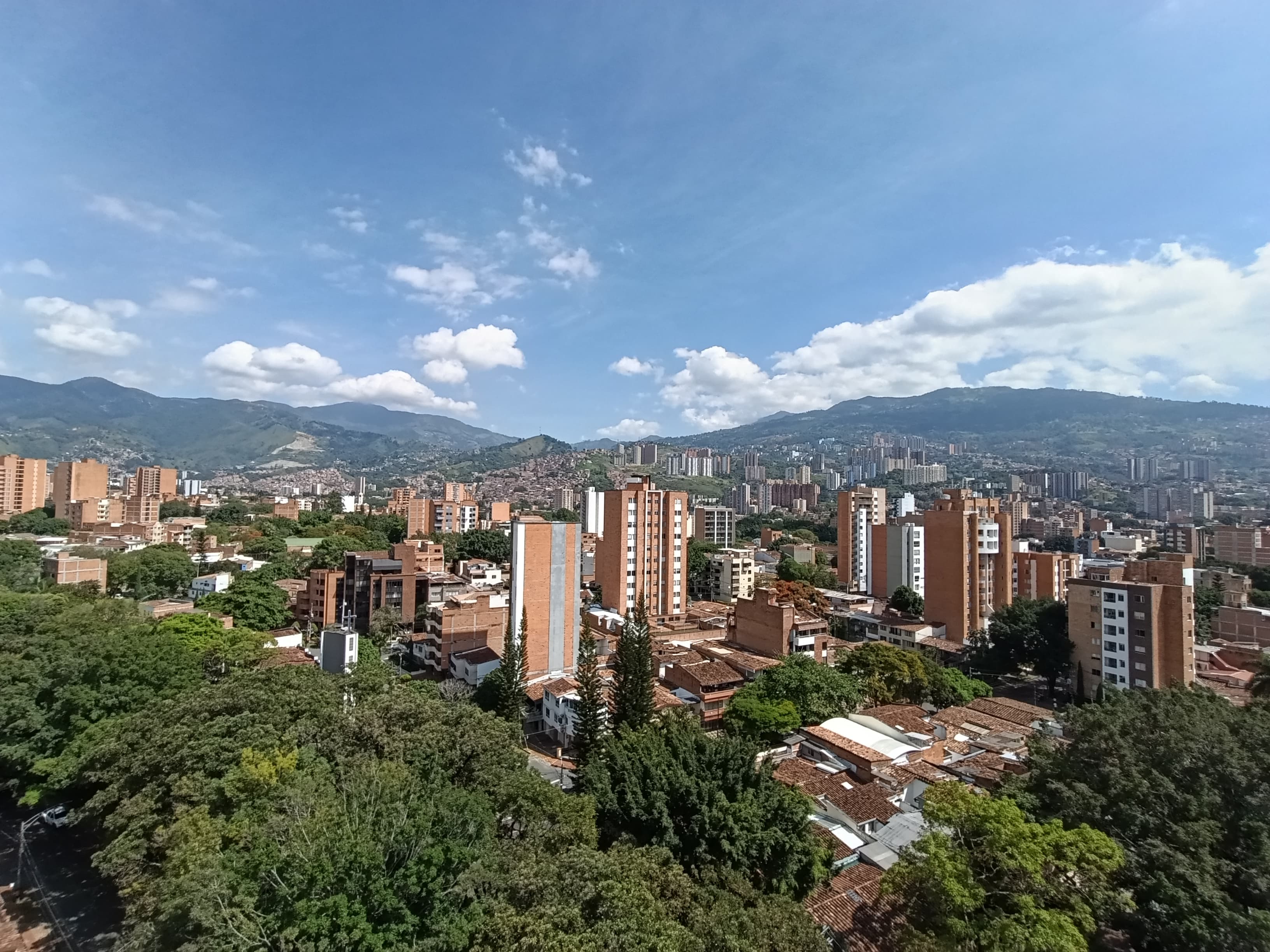 Apartamento en arriendo en Laureles, Medellín · foto 17 de 20