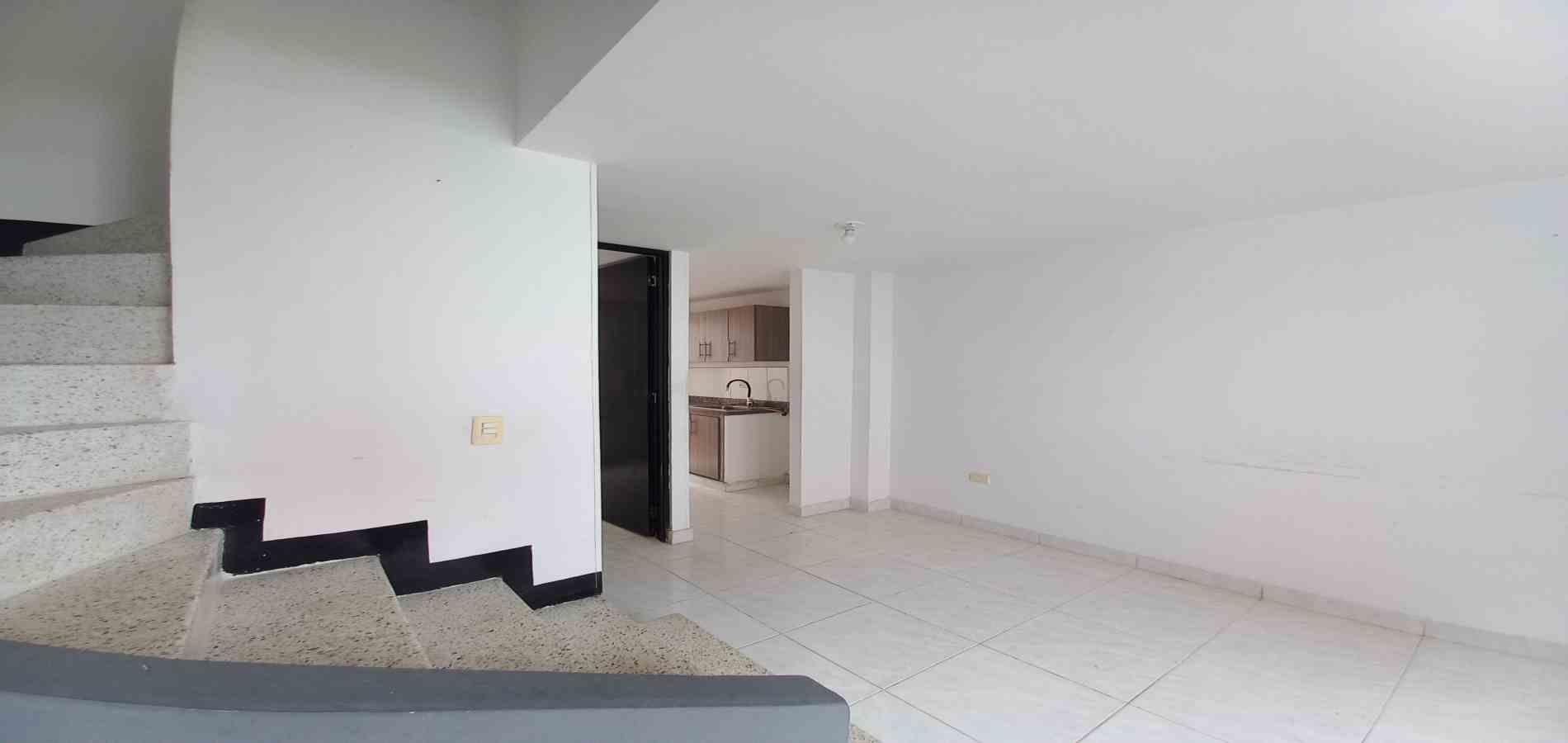 Casa en venta en Comfamiliar Boquia, Pereira · foto 3 de 16