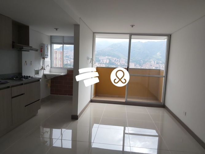 Apartamento de 3 alcobas en venta en Machado, Copacabana, 61 m² · foto 2 de 18