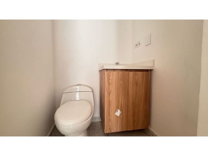 Local en arriendo en Restrepo Naranjo, Sabaneta, 125 m² · foto 18 de 22