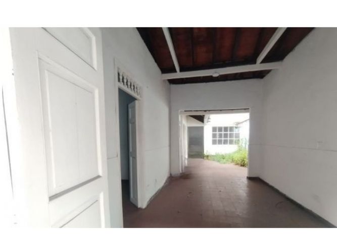 Local en arriendo en Los Naranjos, Itagüí, 200 m² · foto 2 de 10