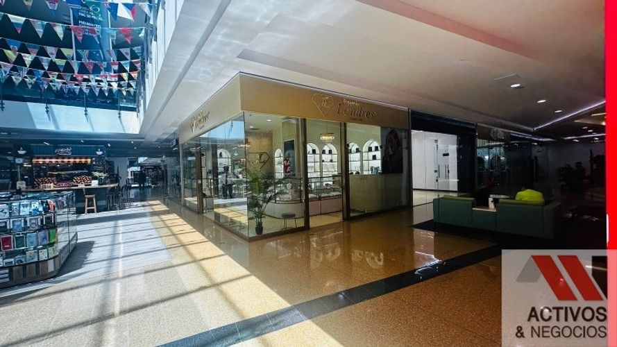Local en arriendo en Colombia, Medellín, 42 m² · foto 3 de 6