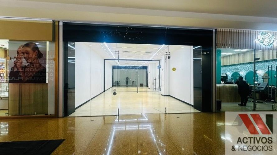 Local en arriendo en Colombia, Medellín, 42 m² · foto 4 de 6