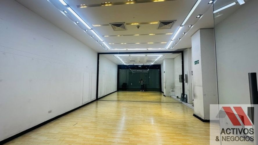 Local en arriendo en Colombia, Medellín, 42 m² · foto 5 de 6
