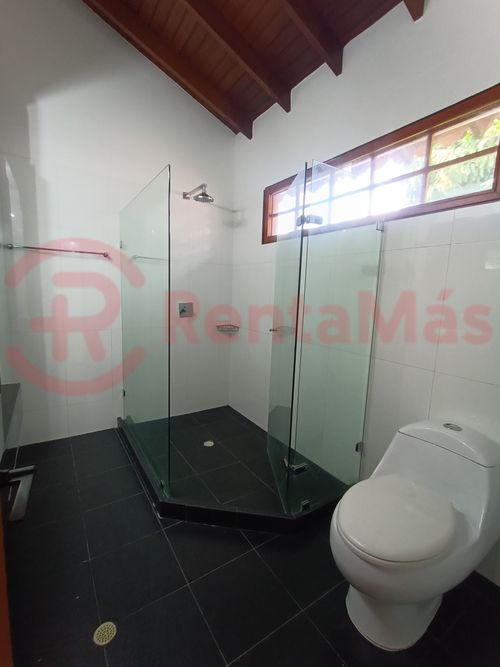 Casa de 3 alcobas en venta en Villa Antigua, Villa del Rosario, 290 m² · foto 6 de 20