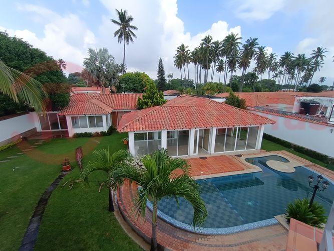 Casa de 3 alcobas en venta en Villa Antigua, Villa del Rosario, 290 m² · foto 20 de 20
