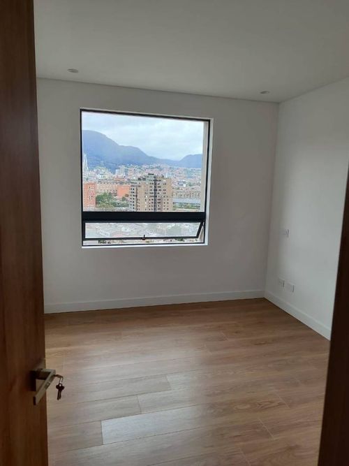 Apartamento de 2 alcobas en venta en El Recuerdo, Bogotá, 60 m² · foto 10 de 24