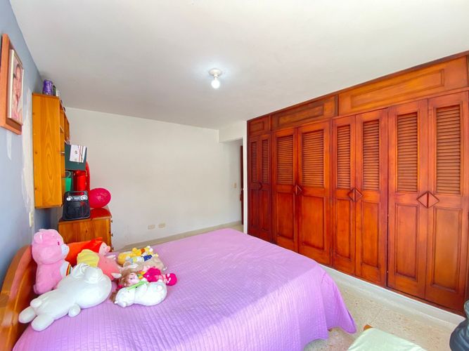 Casa de 5 alcobas en venta en Cañaveral, Floridablanca, 200 m² · foto 12 de 24