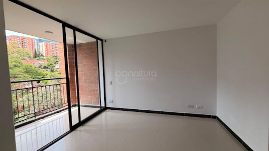 Apartamento de 3 alcobas en arriendo en Castropol, Medellín, 78 m² · foto 5 de 20