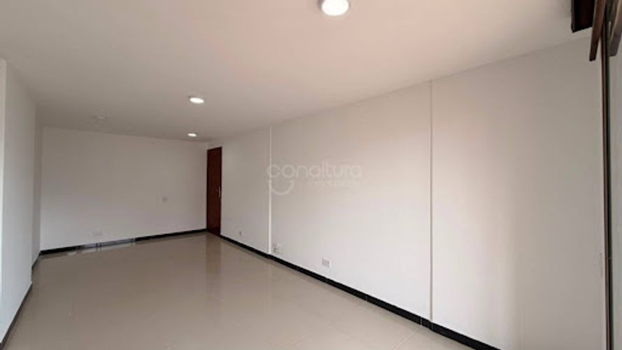 Apartamento de 3 alcobas en arriendo en Castropol, Medellín, 78 m² · foto 8 de 20