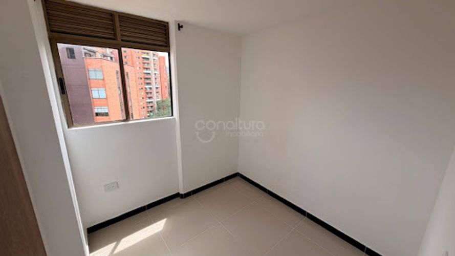 Apartamento de 3 alcobas en arriendo en Castropol, Medellín, 78 m² · foto 12 de 20