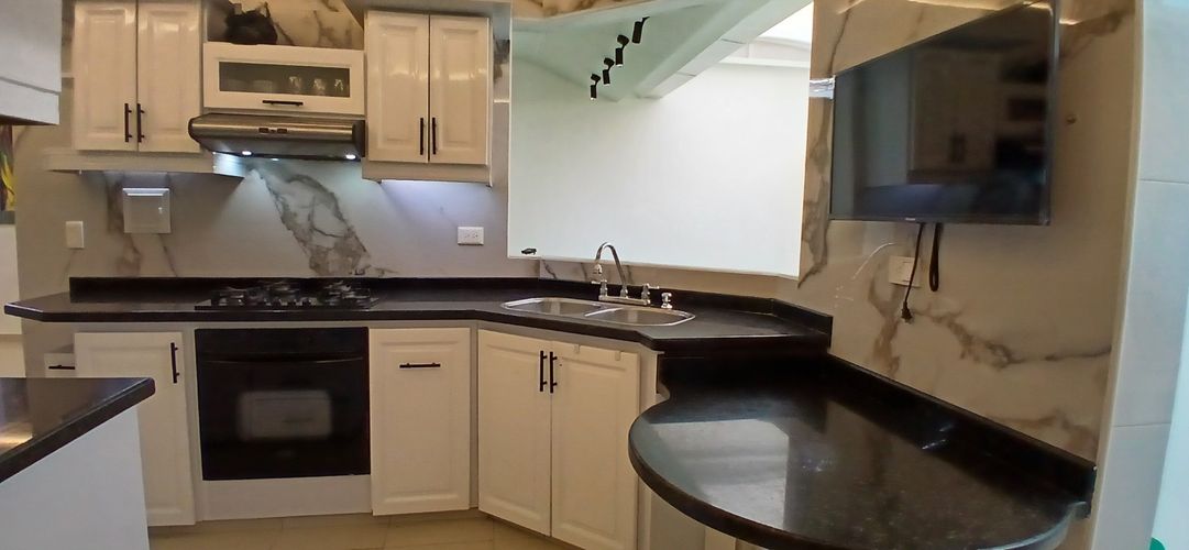 Casa de 4 alcobas en venta en Lagos Del Cacique, Bucaramanga, 219 m² · foto 14 de 19