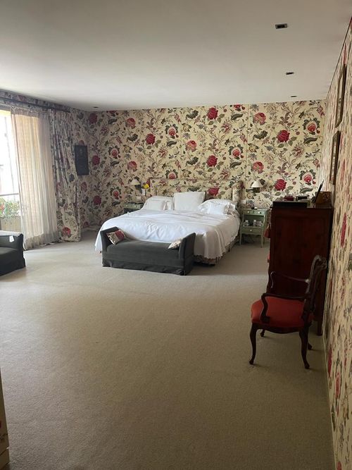 Apartamento de 3 alcobas en venta en La Cabrera, Bogotá, 382 m² · foto 11 de 12