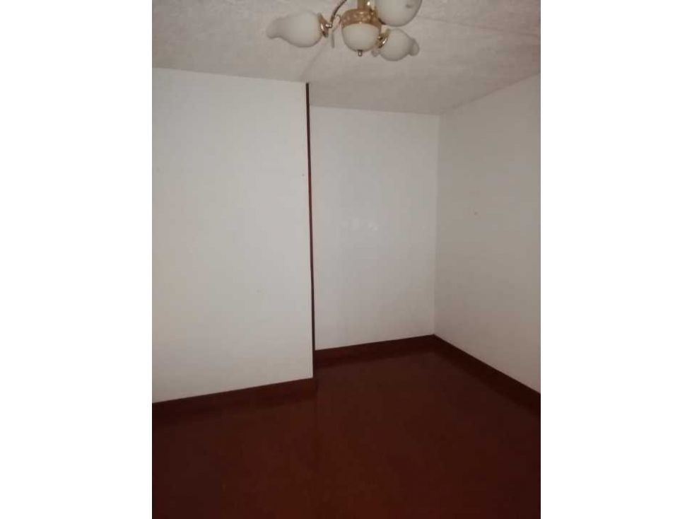 Casa en venta en Gran Britalia, Bogotá · foto 18 de 24