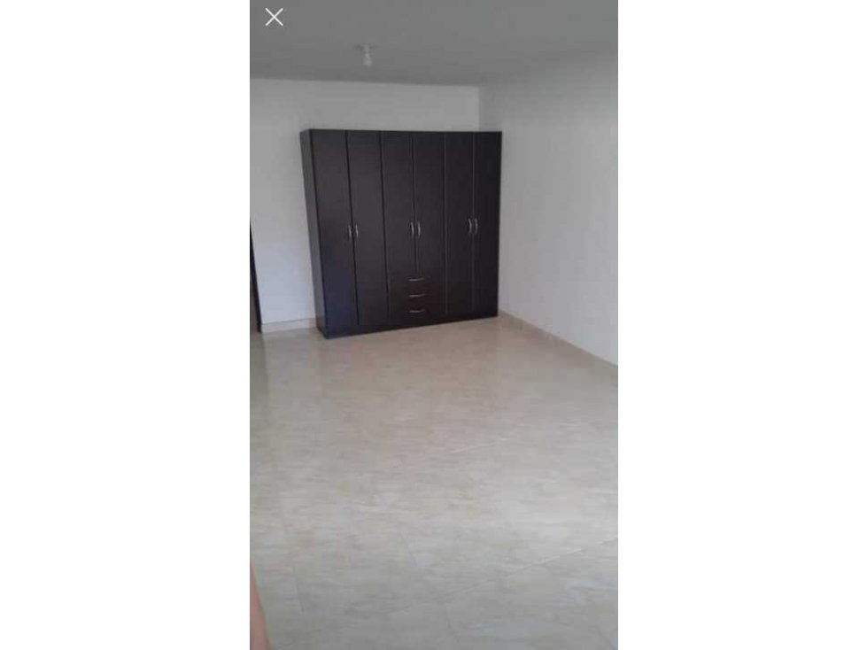 Casa en venta en Carvajal, Bogotá · foto 9 de 24