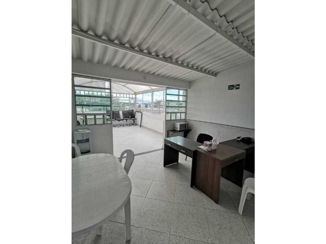 Casa en venta en Villa Alsacia, Bogotá · foto 4 de 24