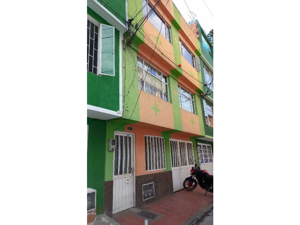 Casa en venta en Roma, Bogotá · foto 2 de 24