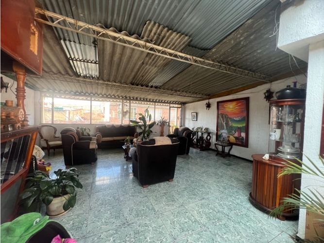 Casa de 5 alcobas en venta en Petruc, Soacha, 600 m² · foto 5 de 9
