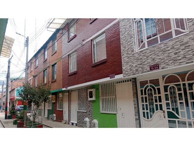 Casa de 4 alcobas en venta en Compartir Sector 3, Soacha, 108 m² · foto 2 de 24