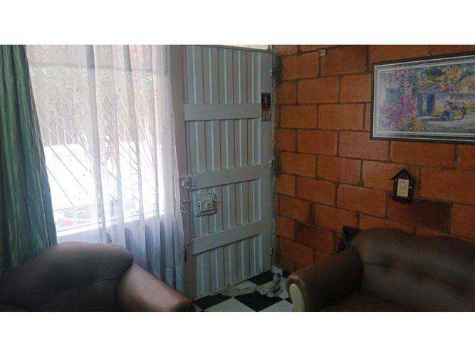 Casa de 4 alcobas en venta en Compartir Sector 3, Soacha, 108 m² · foto 3 de 24